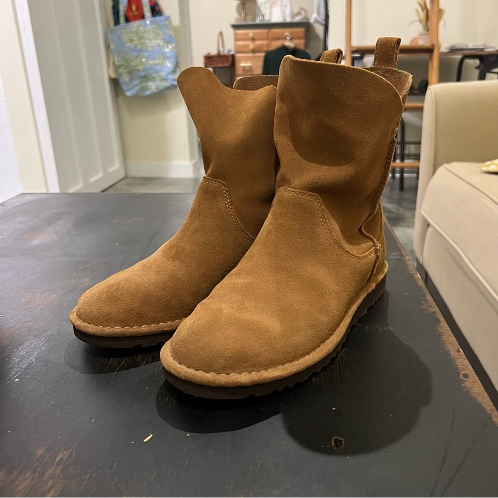 women’s ugg boots